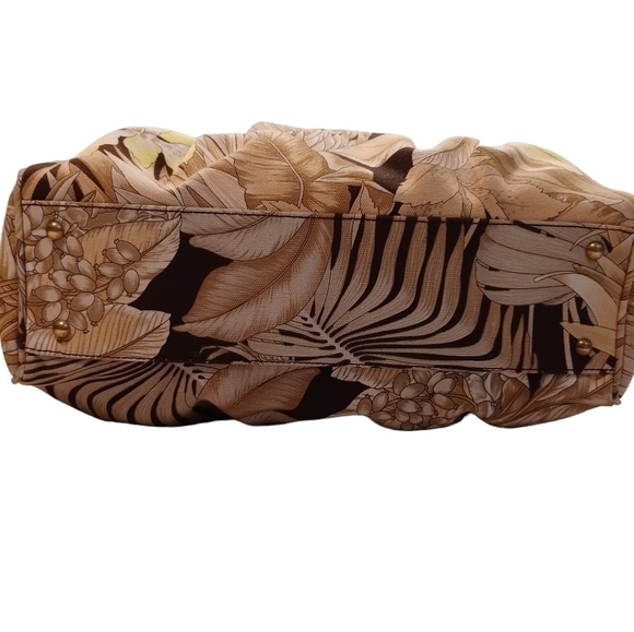 AUTH! SALVATORE FERRAGAMO Batik canvas print shoulder bag - Picture 5 of 13